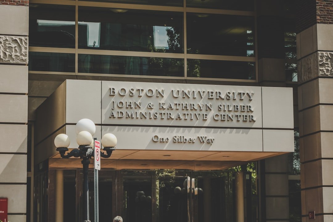 Nurse Practitioner salary in Boston - Photo by Yassine Khalfalli on Unsplash