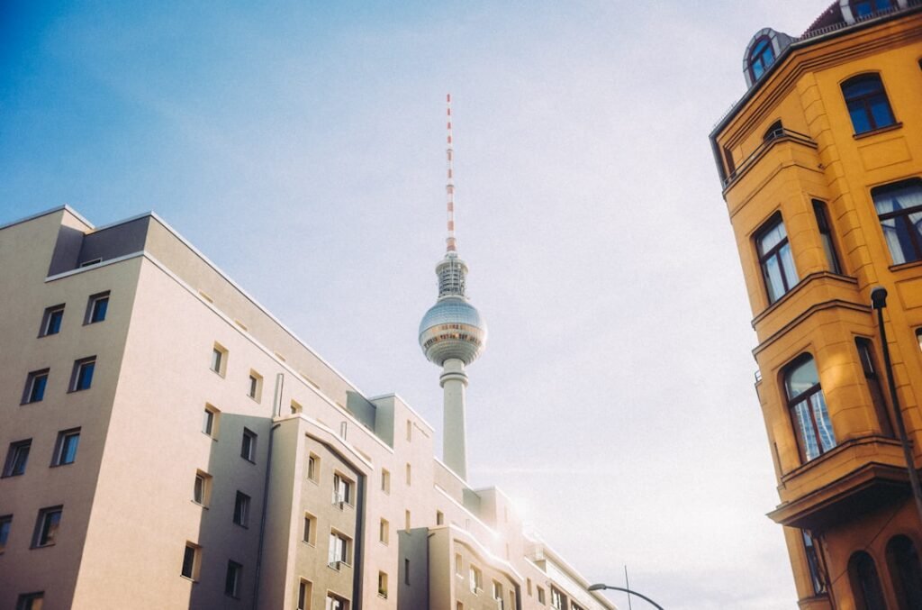Software Engineer salary in Berlin - Photo by vvills_ on Unsplash